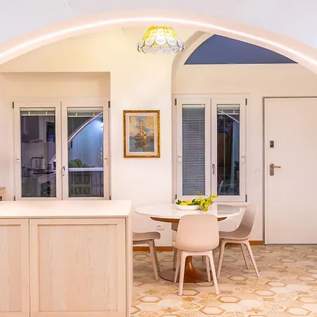 شقة Ca Di Matetti - Esclusivo Nel Borgo Saraceno A Due Passi Dal Mare فاريغوتي