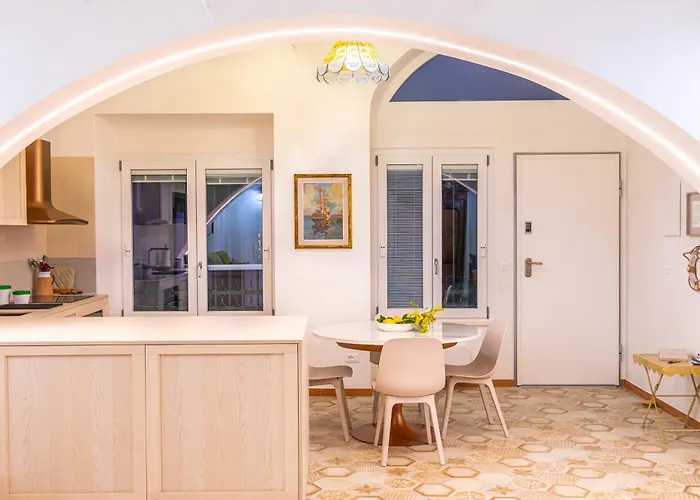 Apartment Ca Di Matetti - Esclusivo Nel Borgo Saraceno A Due Passi Dal Mare Varigotti