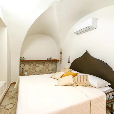 Apartamento Ca Di Matetti - Esclusivo Nel Borgo Saraceno A Due Passi Dal Mare Varigotti
